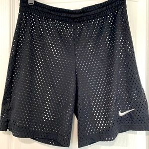 Nike Dri Fit Youth Shorts Size Large